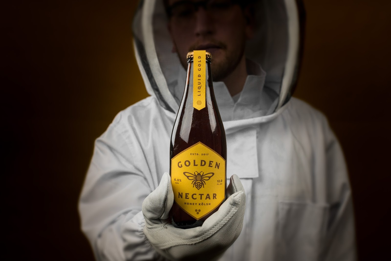 烟台蜂蜜啤酒包装设计(图3) 烟台蜂蜜啤酒包装设计(图3)