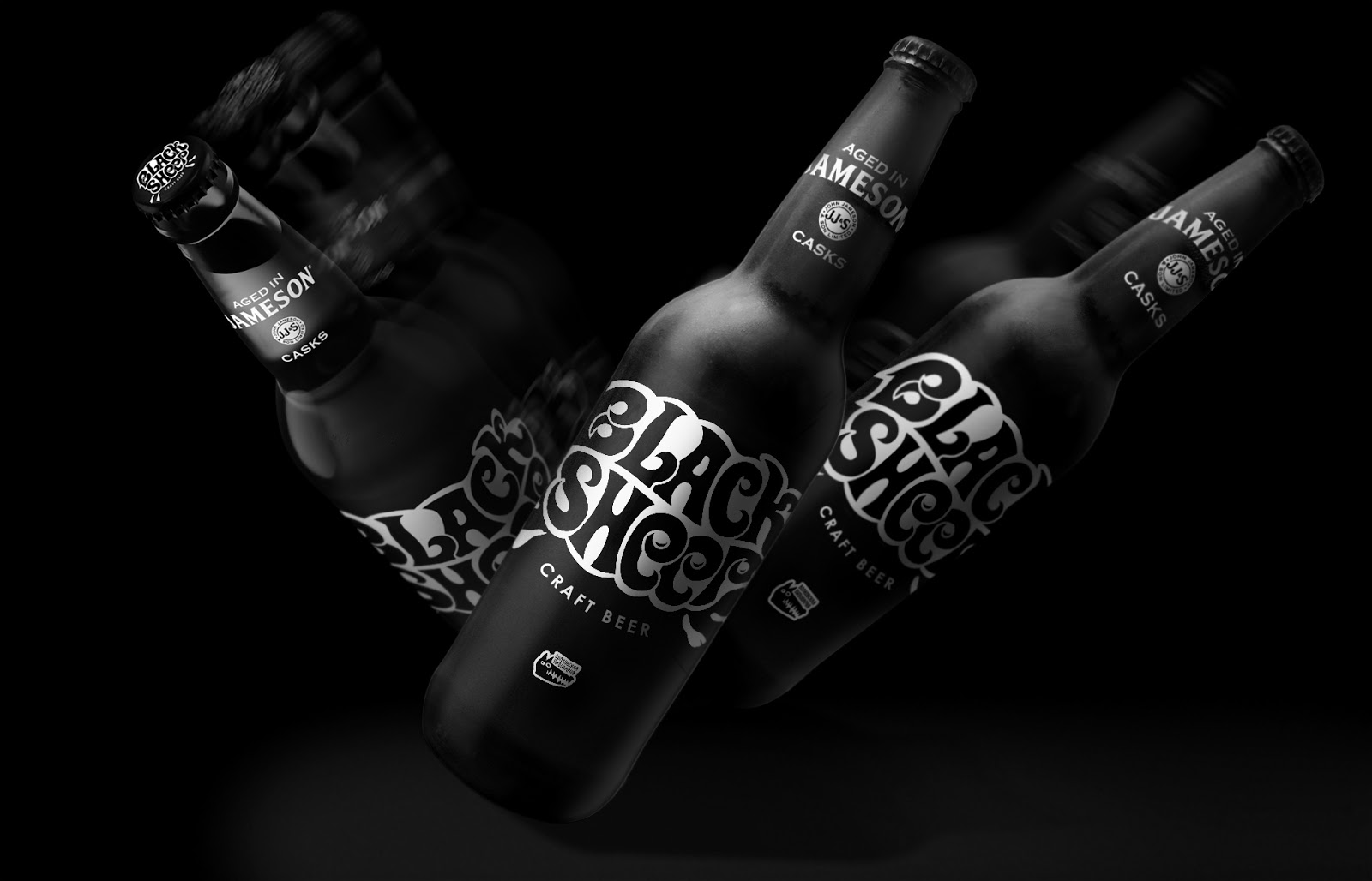 酒包装设计以字母设计为核心(图2)