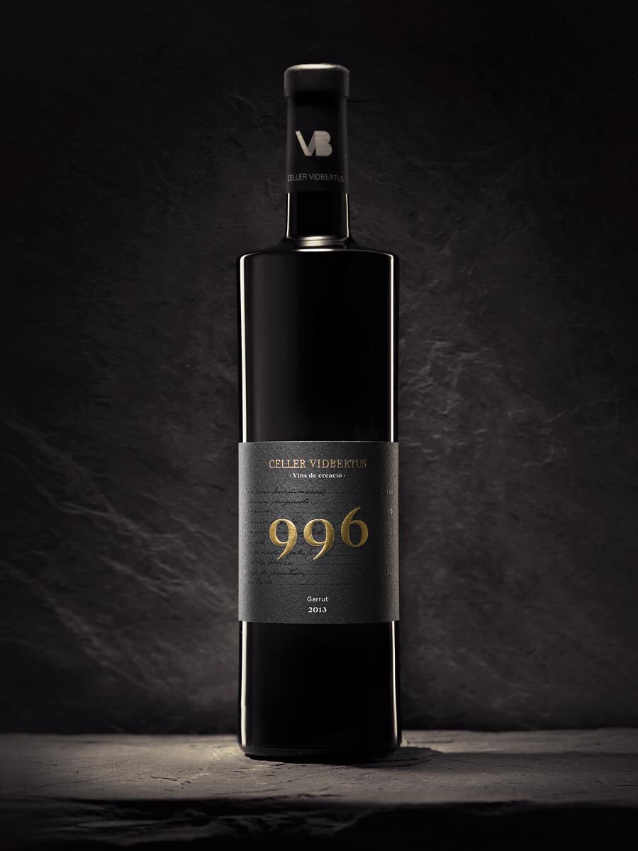 东营酒包装设计向996致敬(图1)