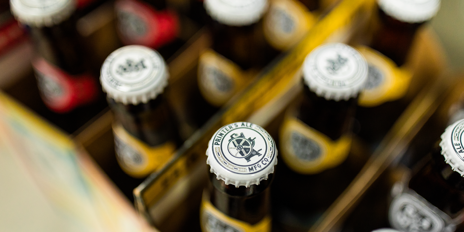 中山啤酒包装设计货架上很有优势(图6) 中山啤酒包装设计货架上很有优势(图6)