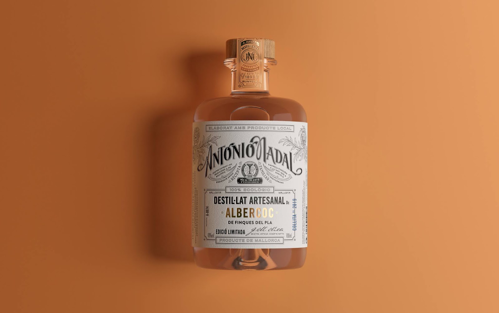 果酒包装设计经典细致(图1)