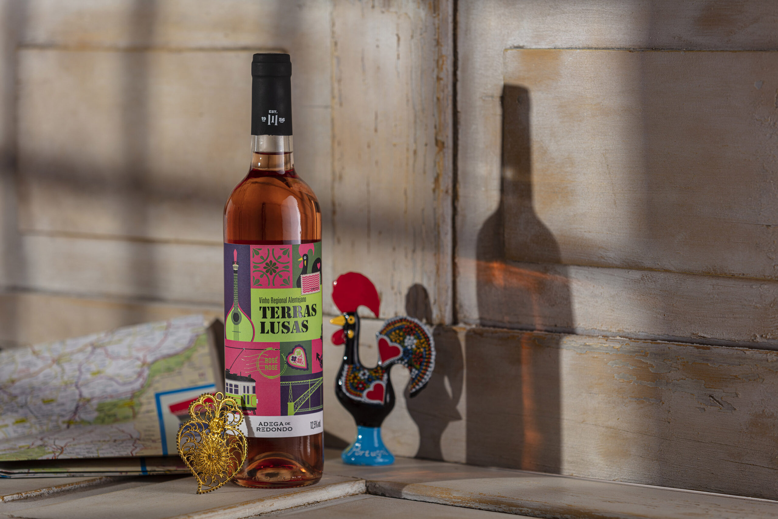 明亮清新的葡萄酒创意包装设计(图6)