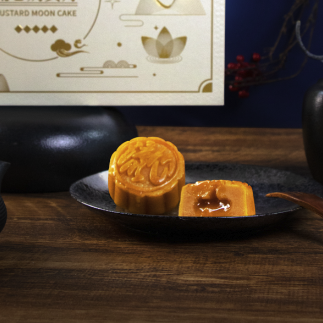 萌小姿 流心奶黄港式月饼 330g 礼盒装包装礼盒产品包装创意设计欣赏(图5)