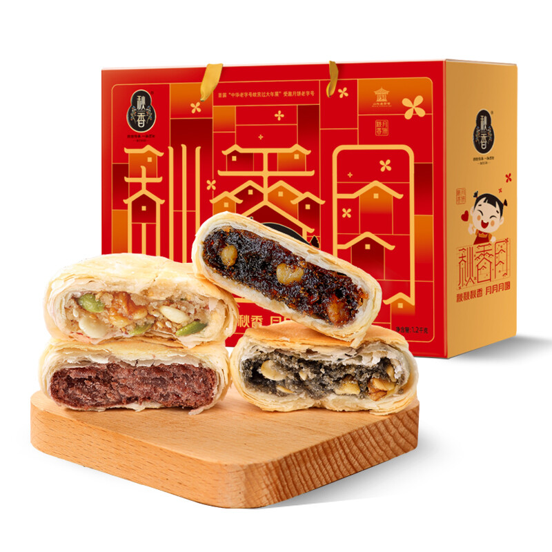 秋香 苏式月饼 24饼4味 1.2kg 礼盒装包装礼盒产品包装创意设计欣赏(图1)