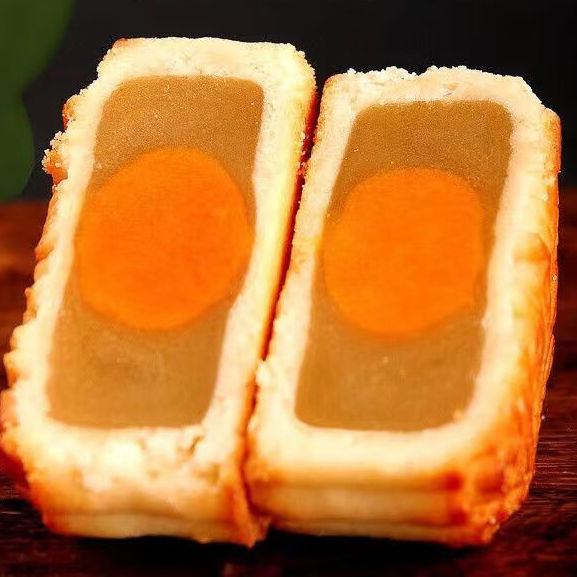 兴嘉华 迷你小广式月饼 莲蓉蛋黄味 26g*20袋包装礼盒产品包装创意设计欣赏(图2)