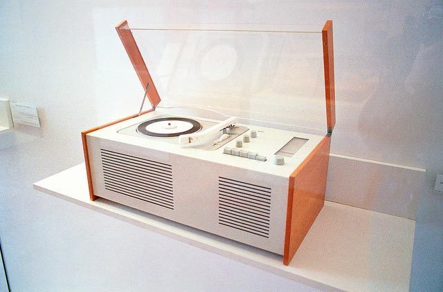 【博朗/BRAUN品牌故事】博朗/BRAUN品牌介绍品牌logo设计欣赏(图3)