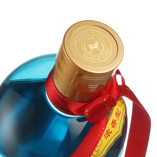 创意酒包装设计洋河大曲酒新天蓝浓香型白酒瓶整箱装产品包装设计欣赏(图5)