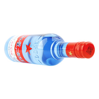 创意酒包装设计二锅头酒 绵柔8纯粮 蓝瓶 53%vol 清香型白酒 500ml 单瓶装产品包装设计欣赏(图4) 创意酒包装设计二锅头酒 绵柔8纯粮 蓝瓶 53%vol 清香型白酒 500ml 单瓶装产品包装设计欣赏(图4)