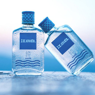 创意酒包装设计表达瓶系列纯清香型白酒瓶整箱装产品包装设计欣赏(图4)