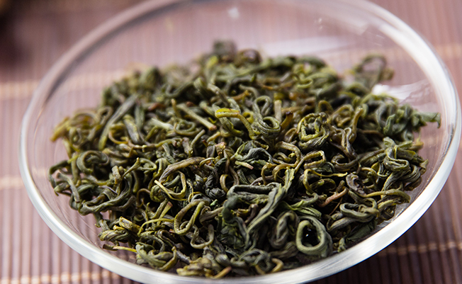 Qier奇尔品牌logo与食品包装设计欣赏(图3)