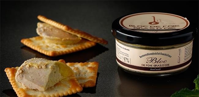 GrandGourme品牌logo与食品包装设计欣赏(图3)