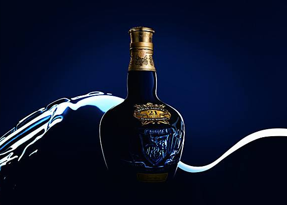 RoyalSalute皇家礼炮品牌logo与食品包装设计欣赏(图2)