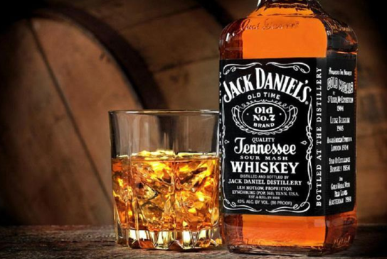 杰克丹尼威士忌 JACKDANIELS杰克丹尼品牌logo与食品包装设计欣赏(图4)