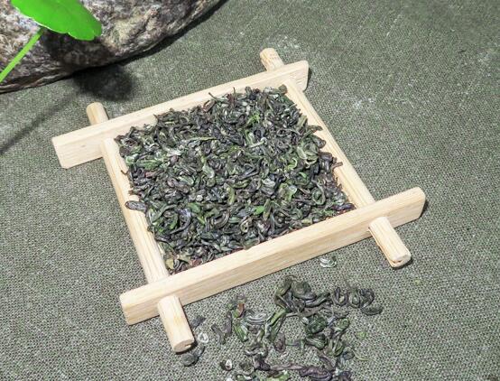 开化龙顶食品包装设计欣赏(图2) 开化龙顶食品包装设计欣赏(图2)