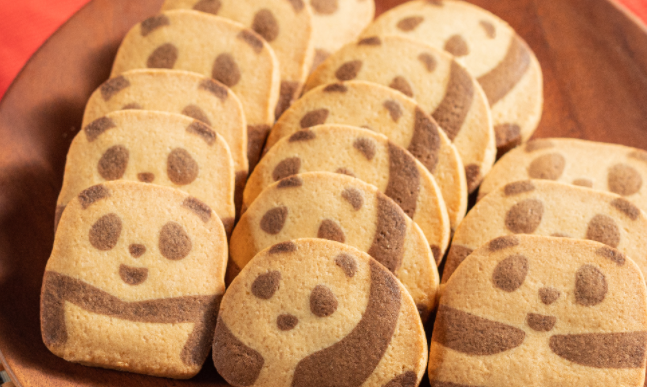 WINGWAH元朗荣华食品包装设计欣赏(图2)