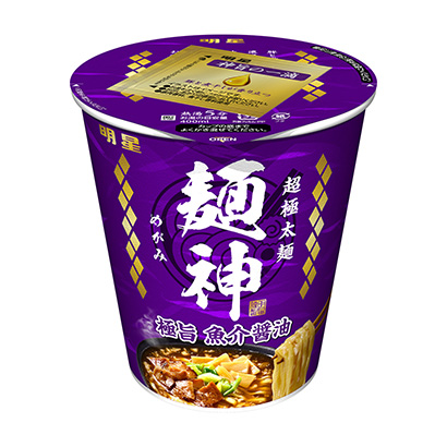 包装设计公司推荐明星面神杯极旨鱼介酱油明星食品包装设计欣赏(图1)