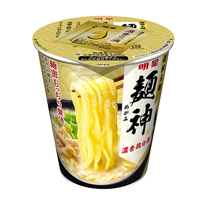 包装设计公司推荐明星面神杯浓香鸡白汤明星食品包装设计欣赏(图1)