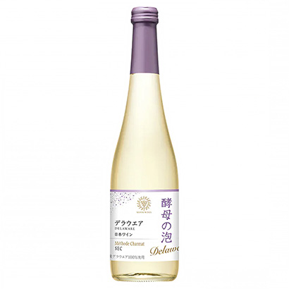 曼兹葡萄酒酵母泡沫特拉华基科曼食品酒类包装设计(图1)